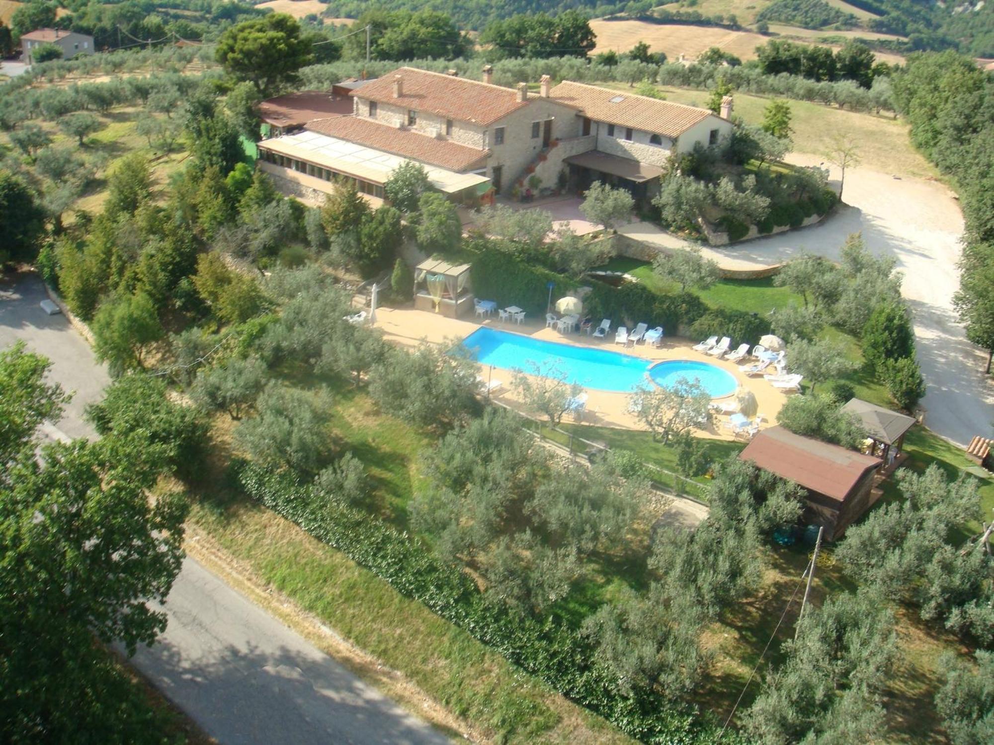 Agriturismo La Casella San Terenziano Εξωτερικό φωτογραφία